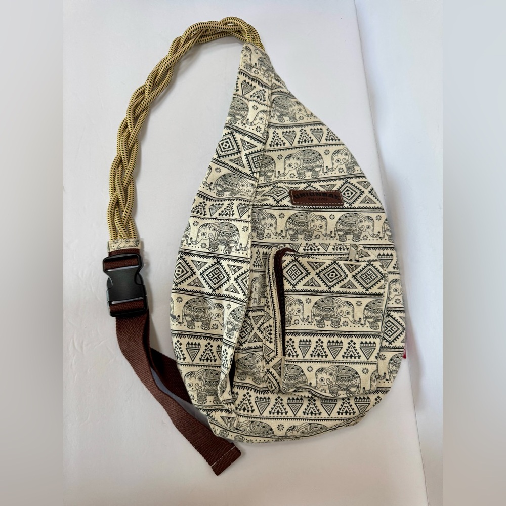 UNIONBAY Cream and Brown Patterned Crossbody Bag
